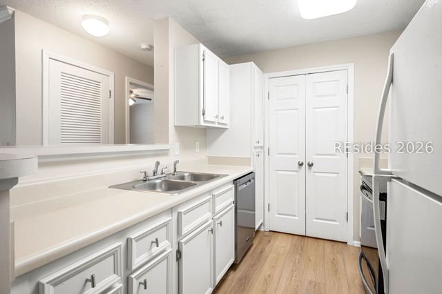 50 Pebble Beach Cv Apt B216, Bluffton, SC 29910