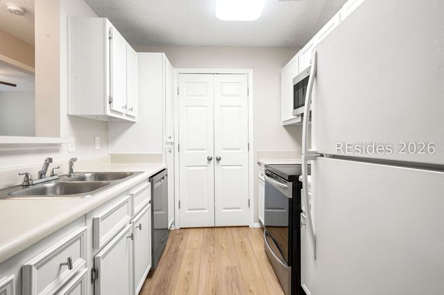 50 Pebble Beach Cv Apt B216, Bluffton, SC 29910