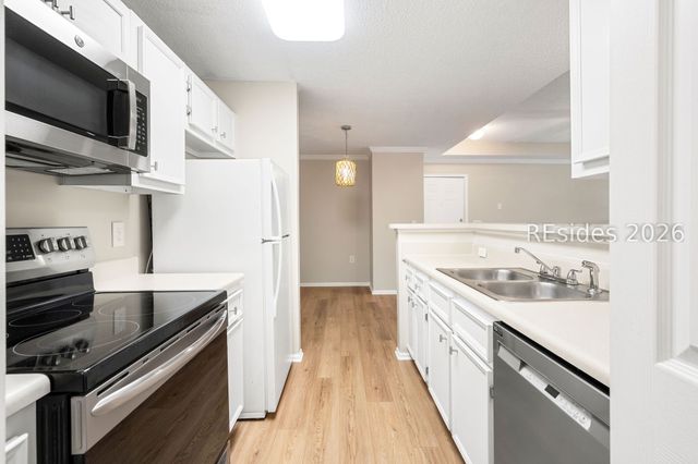 50 Pebble Beach Cv Apt B216, Bluffton, SC 29910