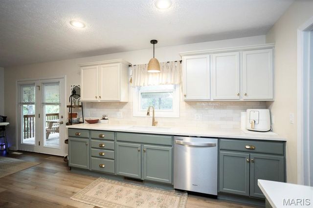 16375 Harmony Lane, St Robert, MO 65584