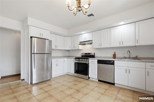 44 Williams Avenue, South Hackensack, NJ 07606
