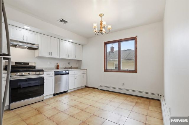 44 Williams Avenue, South Hackensack, NJ 07606