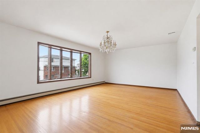 44 Williams Avenue, South Hackensack, NJ 07606