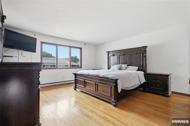 44 Williams Avenue, South Hackensack, NJ 07606