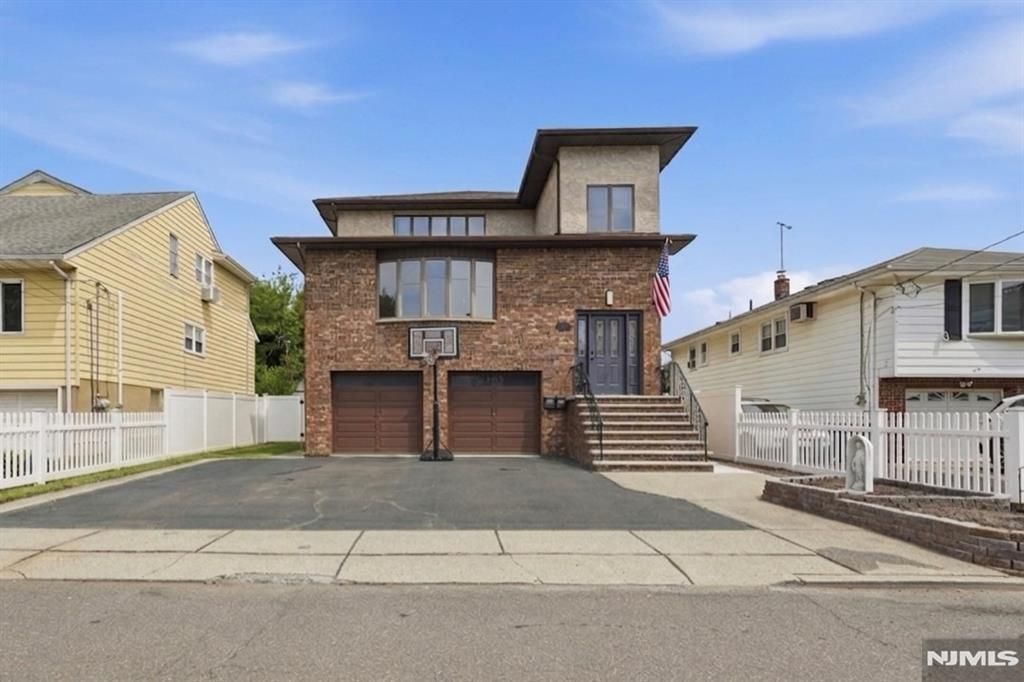 44 Williams Avenue, South Hackensack, NJ 07606