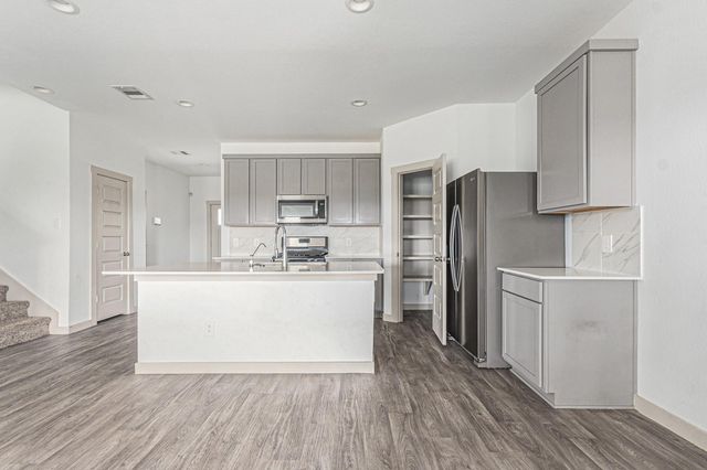 31 Desert Spring Lane, Manvel, TX 77578