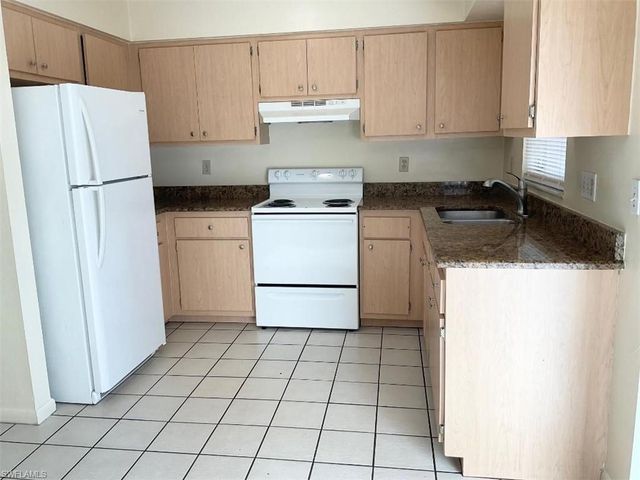1423 Andalusia BLVD, Cape Coral, FL 33909