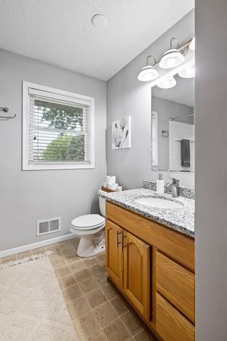 1515 Woodhill Road, Burnsville, MN 55337