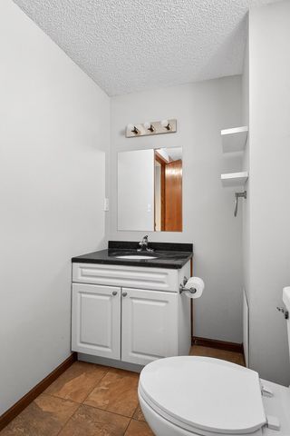 1515 Woodhill Road, Burnsville, MN 55337