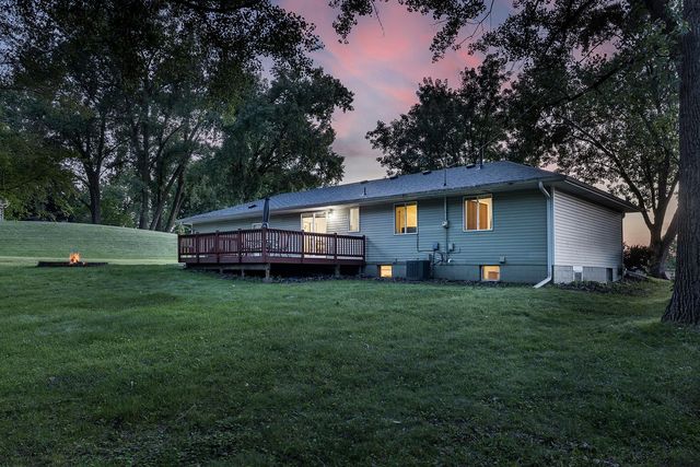 1515 Woodhill Road, Burnsville, MN 55337