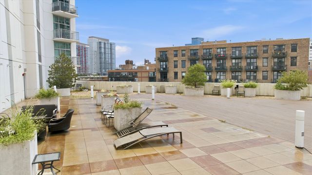 1600 S Indiana Avenue 1504, Chicago, IL 60616