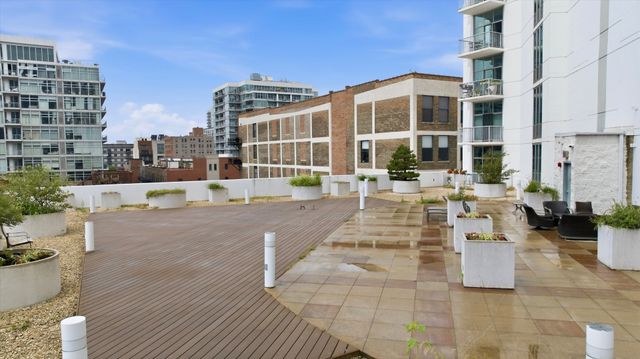 1600 S Indiana Avenue 1504, Chicago, IL 60616