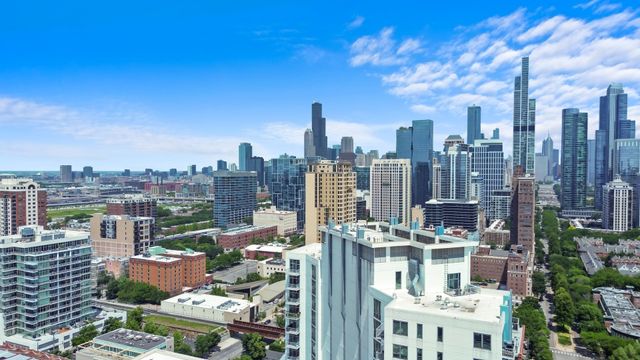 1600 S Indiana Avenue 1504, Chicago, IL 60616