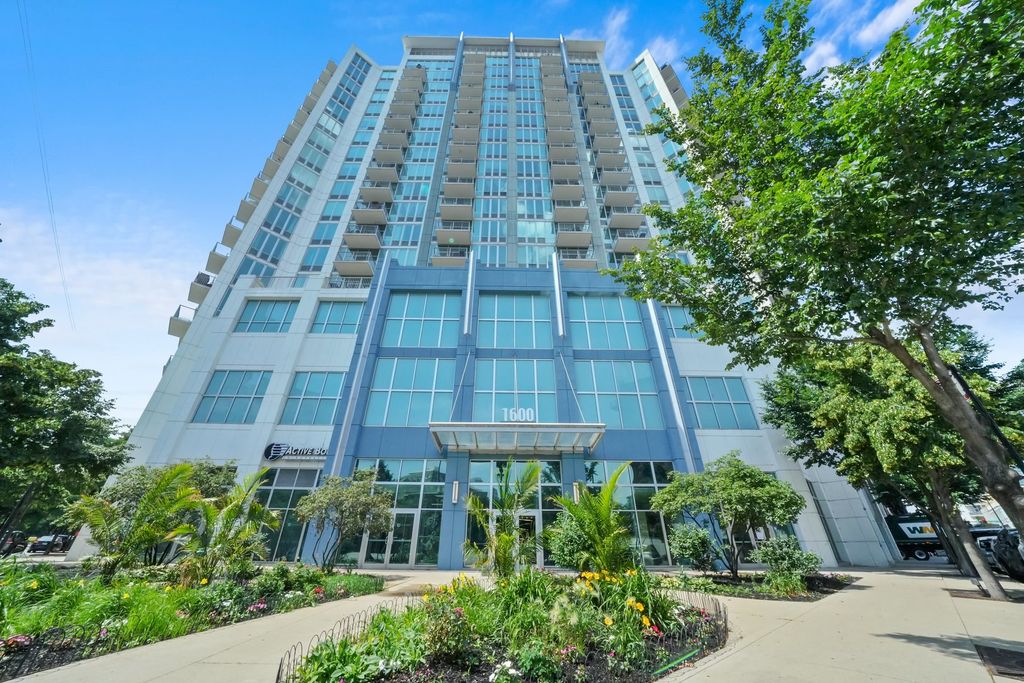 1600 S Indiana Avenue 1504, Chicago, IL 60616