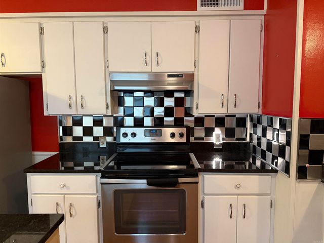 307 W 2nd Street, Mccrory, AR 72101