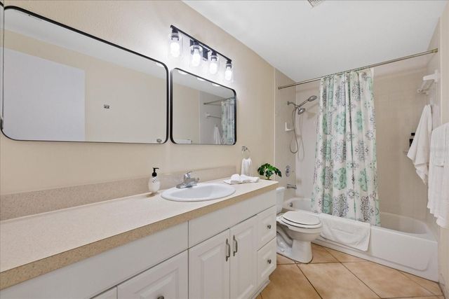 5653 LIMA DRIVE, Holiday, FL 34690