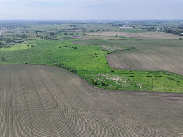 4923 Meek Road, Arlington, WI 53911