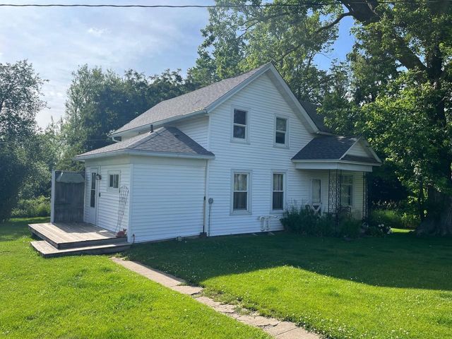 4923 Meek Road, Arlington, WI 53911