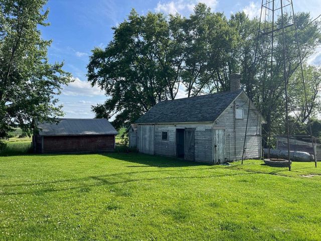 4923 Meek Road, Arlington, WI 53911