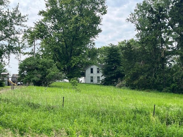 4923 Meek Road, Arlington, WI 53911