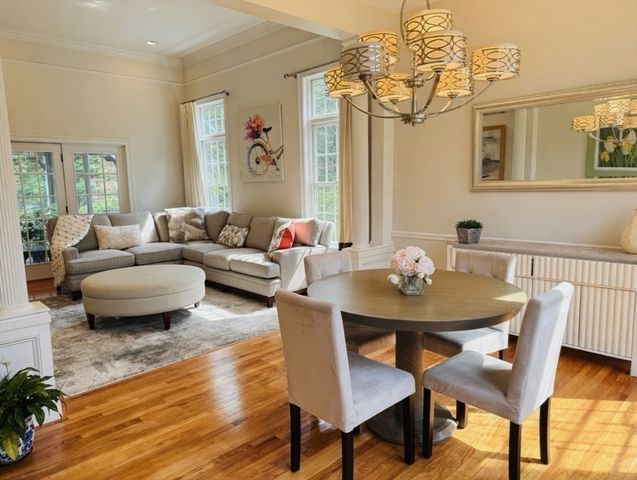 845 Emerson Gardens, Lexington, MA 02420