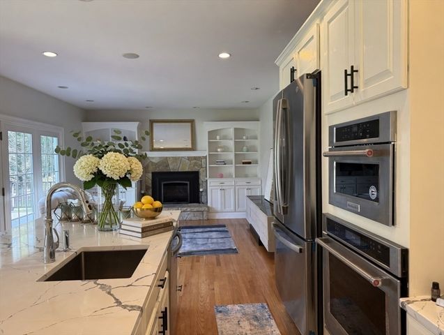 845 Emerson Gardens, Lexington, MA 02420