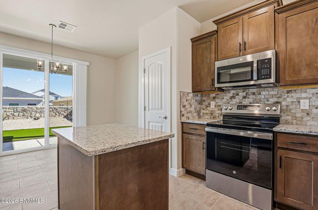 2037 Meteor Street, Las Cruces, NM 88012