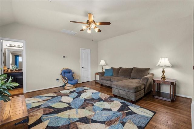 205 Bailey Brook Lane, Dickinson, TX 77573