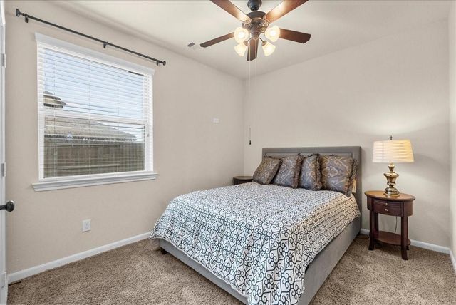 205 Bailey Brook Lane, Dickinson, TX 77573