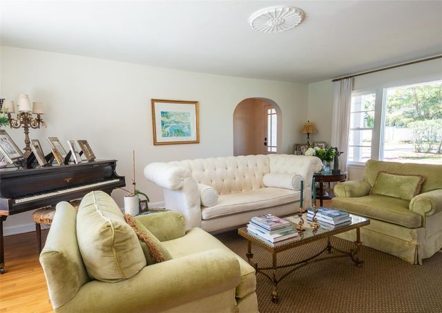 108 26TH STREET NW, Bradenton, FL 34205