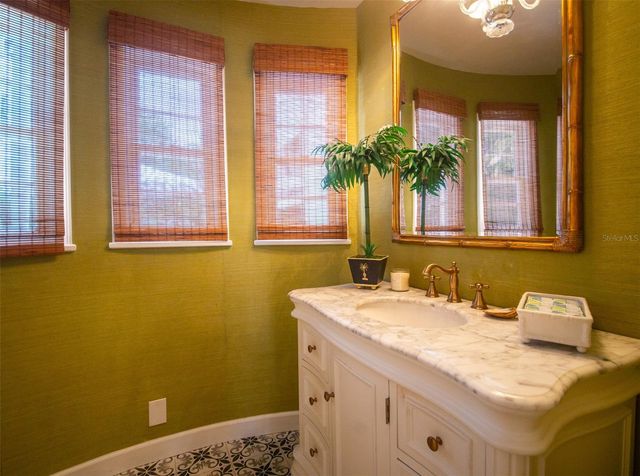 108 26TH STREET NW, Bradenton, FL 34205