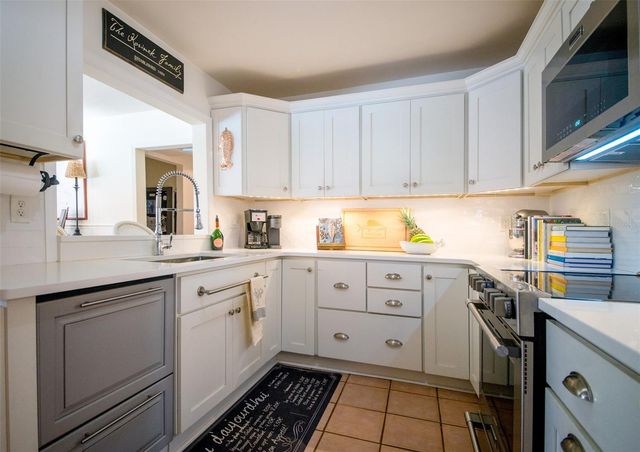 108 26TH STREET NW, Bradenton, FL 34205