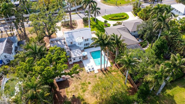 108 26TH STREET NW, Bradenton, FL 34205