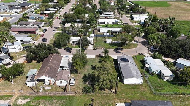 406 Illinois Circle, La Feria, TX 78559