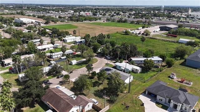 406 Illinois Circle, La Feria, TX 78559
