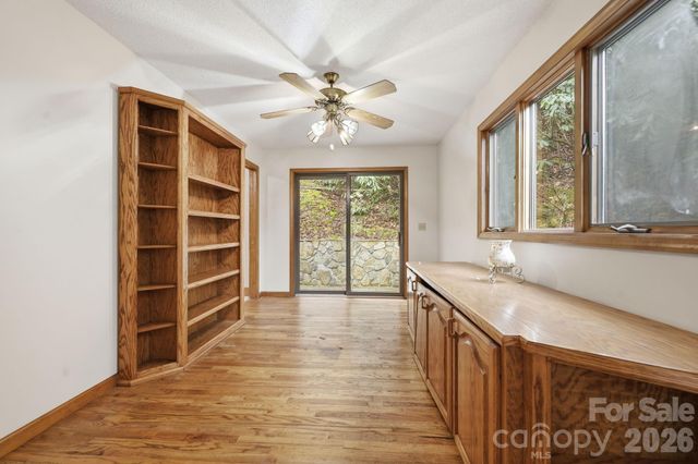 652 Shepherds Creek Road, Robbinsville, NC 28771