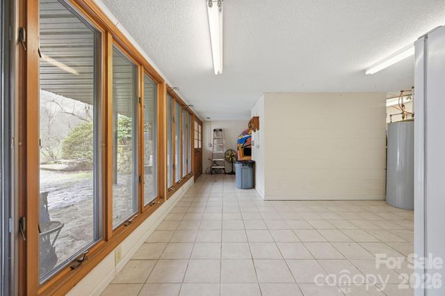 652 Shepherds Creek Road, Robbinsville, NC 28771