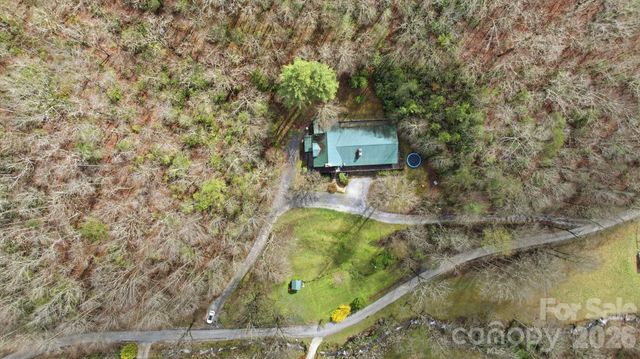 652 Shepherds Creek Road, Robbinsville, NC 28771