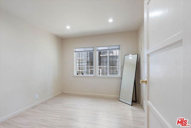 4074 Leimert Boulevard, Los Angeles, CA 90008