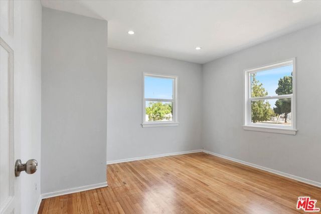 4074 Leimert Boulevard, Los Angeles, CA 90008