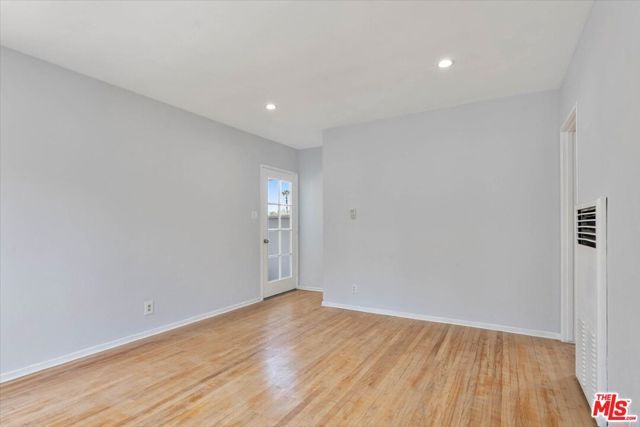 4074 Leimert Boulevard, Los Angeles, CA 90008