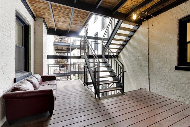 1701 N Crilly Court 2E, Chicago, IL 60614