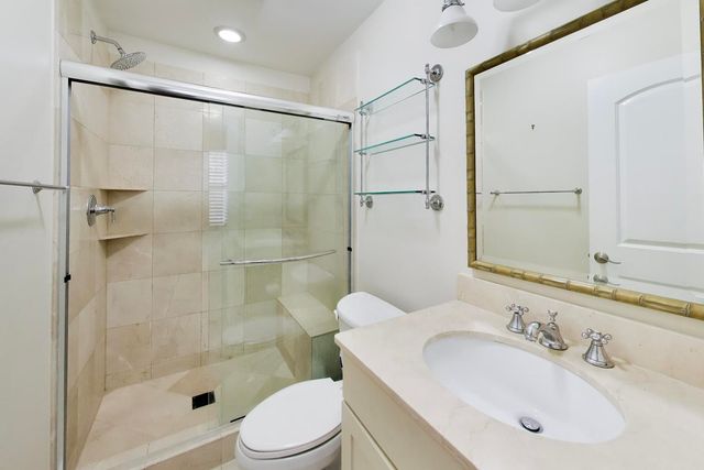 1701 N Crilly Court 2E, Chicago, IL 60614