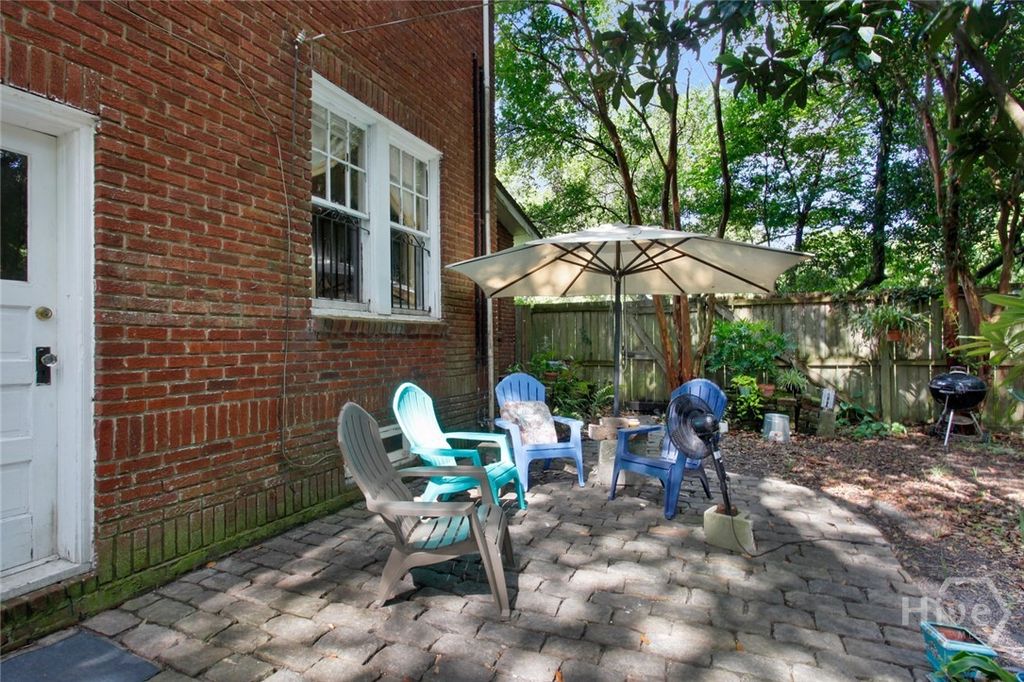 Image 21 of property listing at 1612 Skidaway Road, Savannah, GA 31404