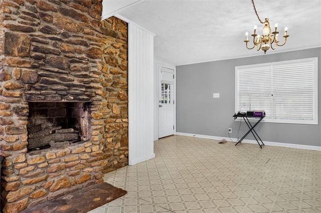 62 Chestnut Path, Dallas, GA 30132