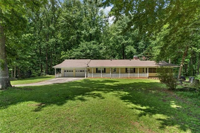 62 Chestnut Path, Dallas, GA 30132