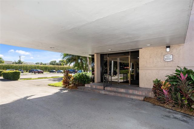 8900 Washington Blvd 404, Pembroke Pines, FL 33025