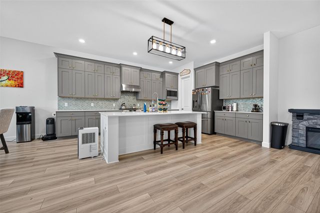 18326 Daybreak Glen Way, Cypress, TX 77433