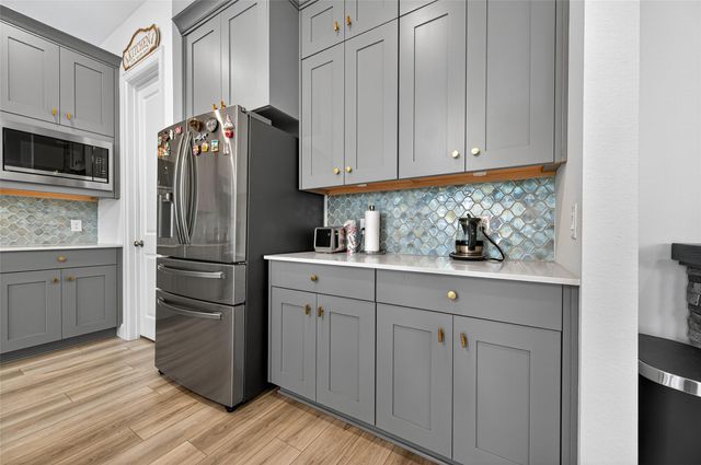 18326 Daybreak Glen Way, Cypress, TX 77433