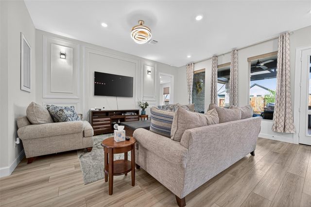 18326 Daybreak Glen Way, Cypress, TX 77433